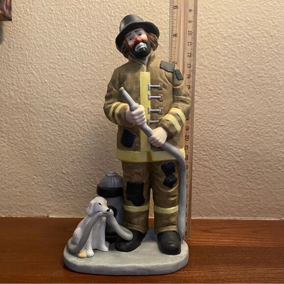 Emmett Kelly Jr Collection Flambro Fire Fighter Fireman Clown with Dog Figurine - Picture 12 of 16